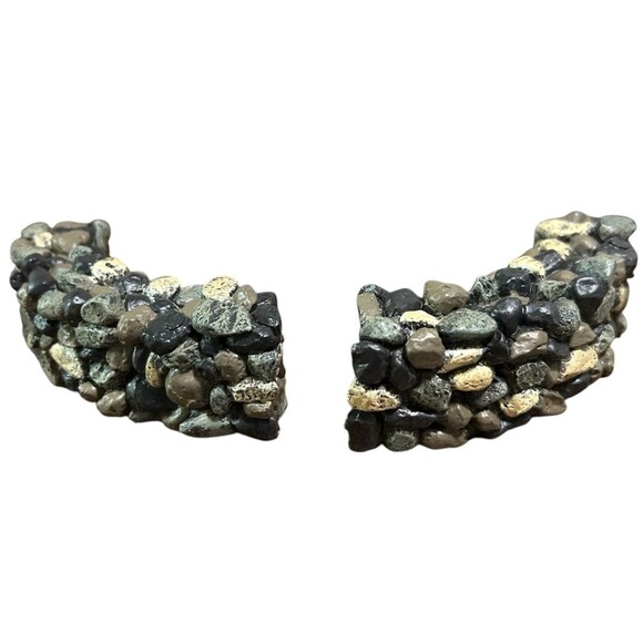 Dept 56 Fieldstone Curved Wall Bench Set of 4 #56.53009 Village Accessories - Picture 5 of 8